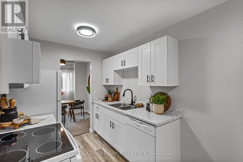 17 - 700 Harmony Road N, Oshawa (Pinecrest), ON - Indoor Photo Showing Kitchen With Double Sink