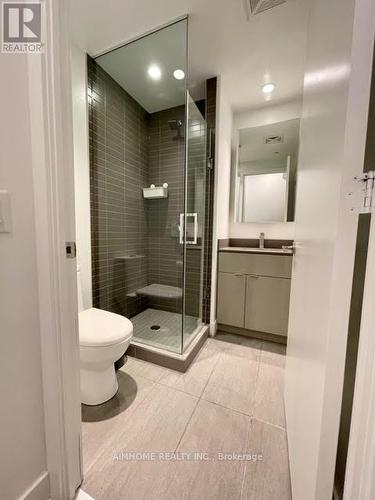 2501 - 7 Grenville Street, Toronto, ON - Indoor Photo Showing Bathroom