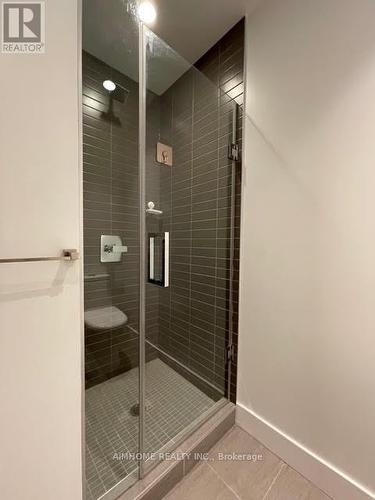 2501 - 7 Grenville Street, Toronto, ON - Indoor Photo Showing Bathroom