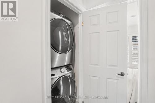 133A Finch Avenue E, Toronto (Willowdale East), ON - Indoor Photo Showing Laundry Room