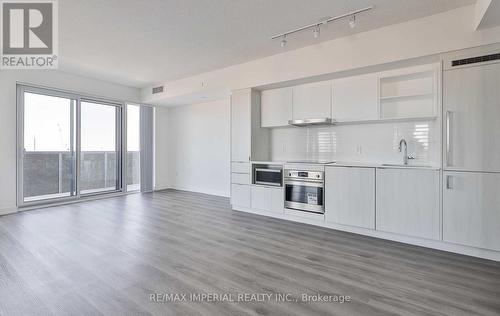 3303 - 138 Downes Street, Toronto, ON - Indoor Photo Showing Kitchen