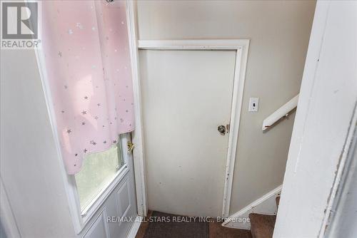 27 Lakeshore Road, Georgina, ON - Indoor Photo Showing Other Room