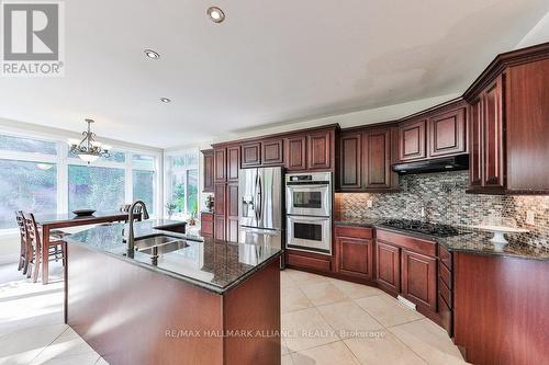 1200 Bronte Road, Oakville, ON - Indoor Photo Showing Kitchen With Double Sink With Upgraded Kitchen