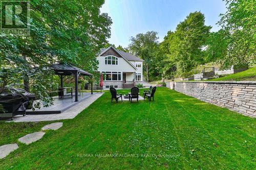 1200 Bronte Road, Oakville, ON - Outdoor