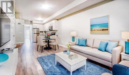 713 - 2635 William Jackson Drive, Pickering, ON - Indoor Photo Showing Living Room