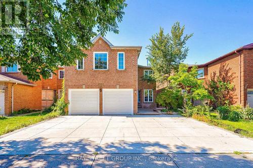 6096 Silken Laumann Way, Mississauga, ON - Outdoor