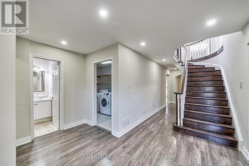 6096 Silken Laumann Way, Mississauga, ON - Indoor Photo Showing Other Room