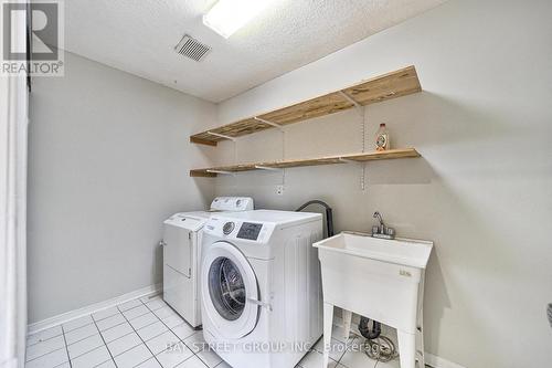 6096 Silken Laumann Way, Mississauga (East Credit), ON - Indoor Photo Showing Laundry Room