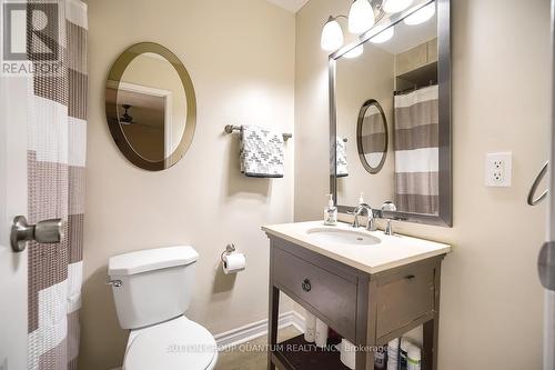 22 - 150 South Service Road, Mississauga (Mineola), ON - Indoor Photo Showing Bathroom