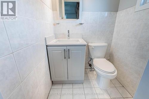 1469 Venta Avenue, Mississauga, ON - Indoor Photo Showing Bathroom