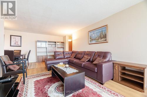 1408 - 21 Knightsbridge Road E, Brampton (Queen Street Corridor), ON - Indoor Photo Showing Living Room