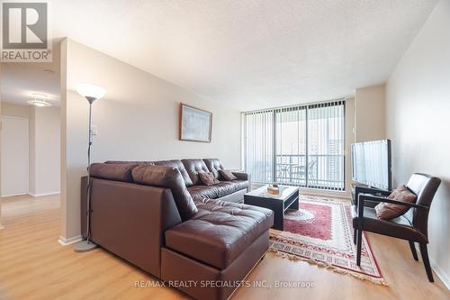 1408 - 21 Knightsbridge Road E, Brampton (Queen Street Corridor), ON - Indoor Photo Showing Living Room