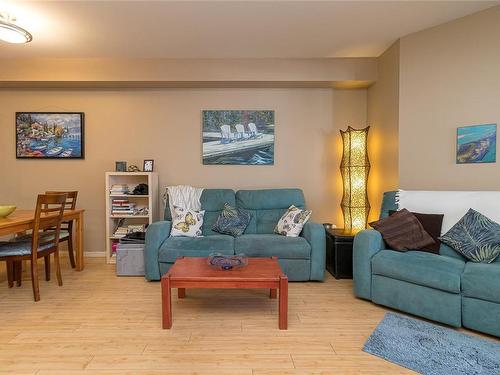 204-821 Goldstream Ave, Langford, BC - Indoor Photo Showing Living Room