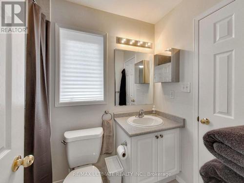 487 Rossland Road E, Ajax (Central East), ON - Indoor Photo Showing Bathroom