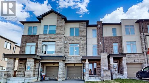 207 Vantage Loop, Newmarket (Woodland Hill), ON - Outdoor With Facade