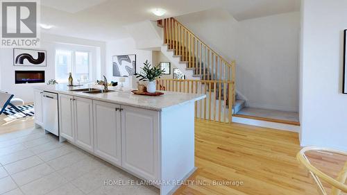 207 Vantage Loop, Newmarket (Woodland Hill), ON - Indoor Photo Showing Other Room