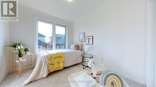 207 Vantage Loop, Newmarket (Woodland Hill), ON - Indoor Photo Showing Bedroom