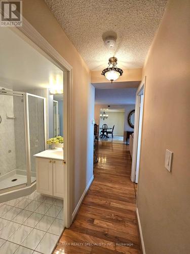 412 - 121 Woodbridge Avenue, Vaughan (West Woodbridge), ON - Indoor Photo Showing Bathroom