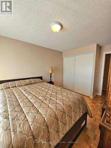 412 - 121 Woodbridge Avenue, Vaughan, ON - Indoor Photo Showing Bedroom