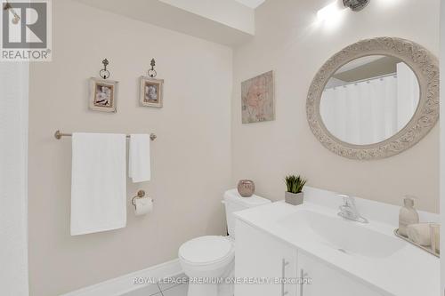 29 Nease Lane, Vaughan, ON - Indoor Photo Showing Bathroom