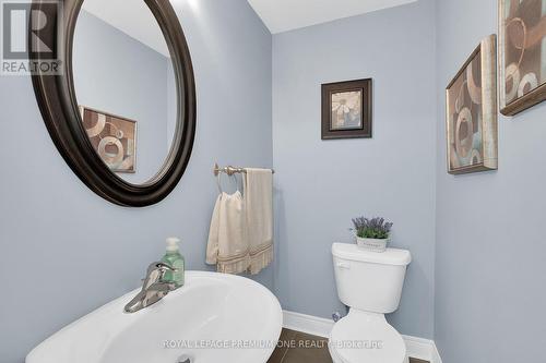 29 Nease Lane, Vaughan, ON - Indoor Photo Showing Bathroom