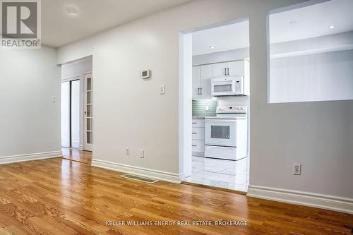 21 Parker Crescent, Ajax (South East), ON - Indoor Photo Showing Kitchen