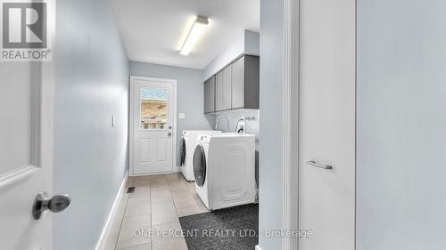 10 Mountainview Crescent, London, ON - Indoor Photo Showing Laundry Room