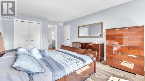 10 Mountainview Crescent, London, ON - Indoor Photo Showing Bedroom