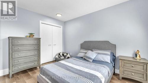 10 Mountainview Crescent, London, ON - Indoor Photo Showing Bedroom