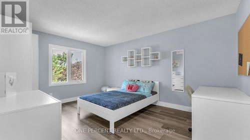 10 Mountainview Crescent, London, ON - Indoor Photo Showing Laundry Room