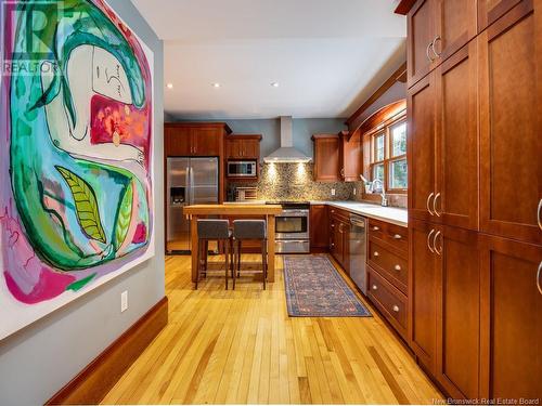 118 Grey Street, Fredericton, NB - Indoor Photo Showing Kitchen