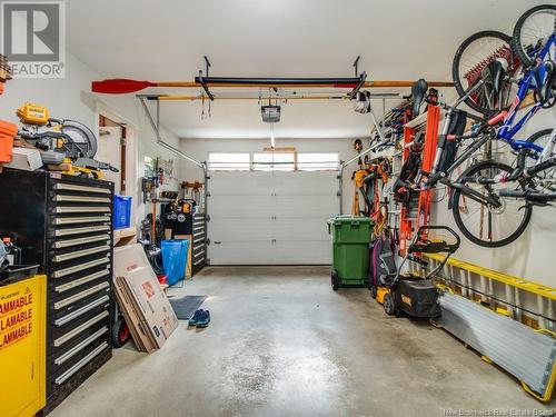 118 Grey Street, Fredericton, NB - Indoor Photo Showing Garage