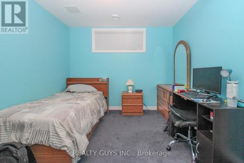 717 Overend Gardens, Peterborough (Monaghan), ON - Indoor Photo Showing Bedroom