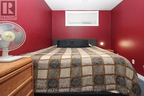 717 Overend Gardens, Peterborough (Monaghan), ON - Indoor Photo Showing Bedroom