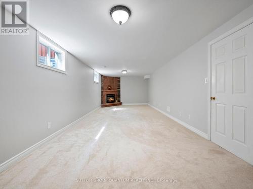 3569 Belvedere Crescent, Mississauga, ON - Indoor Photo Showing Other Room