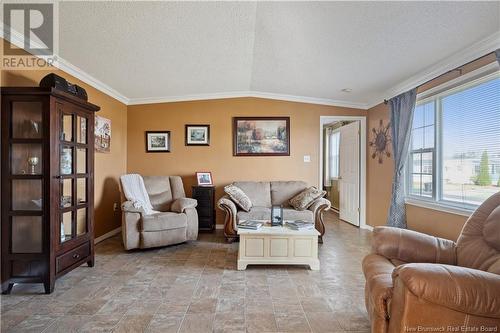 35 Tracadie Drive, Dieppe, NB - Indoor Photo Showing Living Room