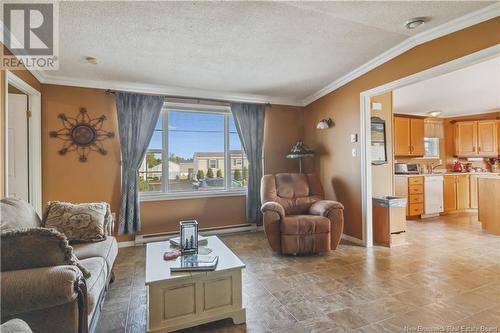 35 Tracadie Drive, Dieppe, NB - Indoor Photo Showing Living Room