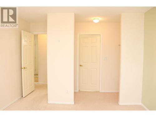 1201 Kokanee  Drive Unit# 308, Cranbrook, BC - Indoor Photo Showing Other Room