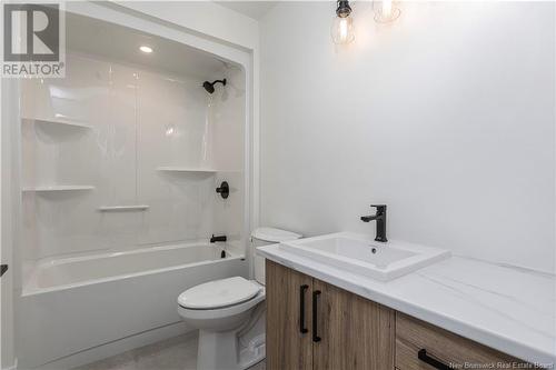 64 Renoir Street, Moncton, NB - Indoor Photo Showing Bathroom