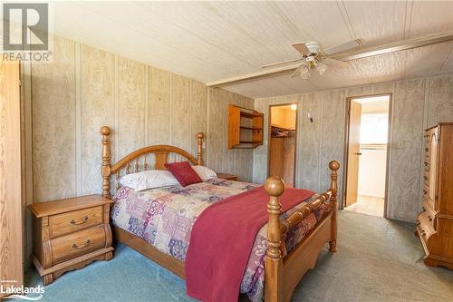 1034 Eighth Lane, Minden, ON - Indoor Photo Showing Bedroom