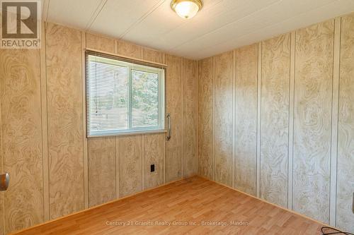 1034 Eighth Lane, Minden Hills, ON - Indoor Photo Showing Other Room