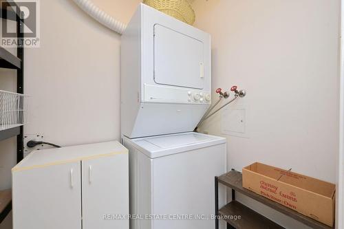 1203 - 320 Mill Street S, Brampton (Brampton South), ON - Indoor Photo Showing Laundry Room