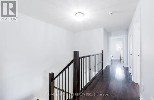 1945 Foxwood Avenue, London, ON - Indoor Photo Showing Other Room