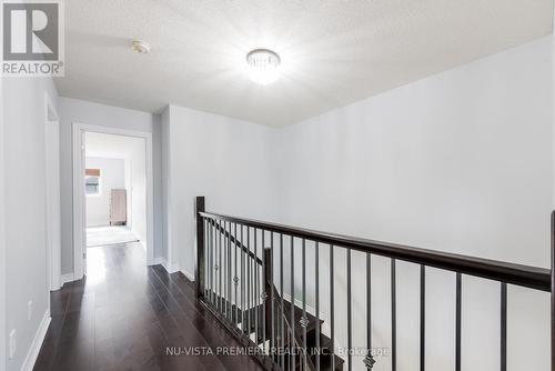 1945 Foxwood Avenue, London, ON - Indoor Photo Showing Other Room