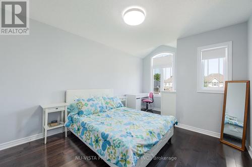 1945 Foxwood Avenue, London, ON - Indoor Photo Showing Bedroom