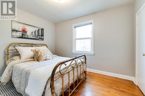 45 Mayall Avenue, Toronto (Downsview-Roding-Cfb), ON - Indoor Photo Showing Bedroom