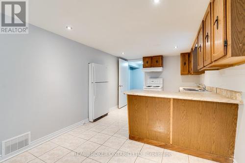 45 Mayall Avenue, Toronto (Downsview-Roding-Cfb), ON - Indoor Photo Showing Kitchen