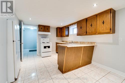 45 Mayall Avenue, Toronto (Downsview-Roding-Cfb), ON - Indoor Photo Showing Kitchen