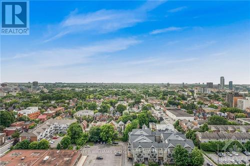 2304 - 530 Laurier Avenue W, Ottawa, ON - Outdoor With View