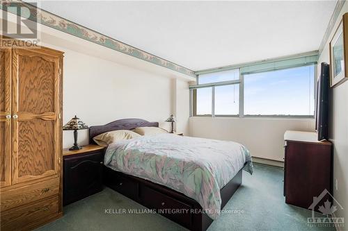 2304 - 530 Laurier Avenue W, Ottawa, ON - Indoor Photo Showing Bedroom